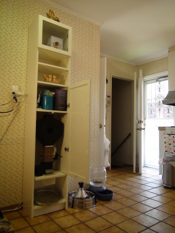 cabinet-enclosure-2.jpg cabinet-enclosure-2.jpg